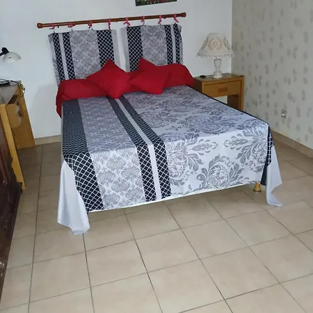 Hébergement de vacances Eden T2 Dans Aile De La Londe-les-Maures